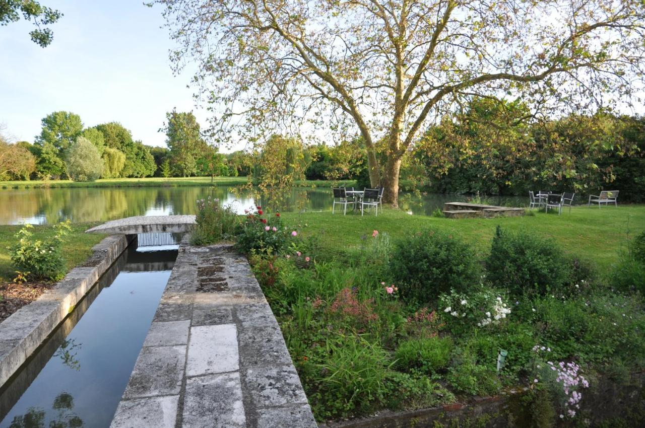 Blere Moulin Du Fief Gentil B&B 외부 사진